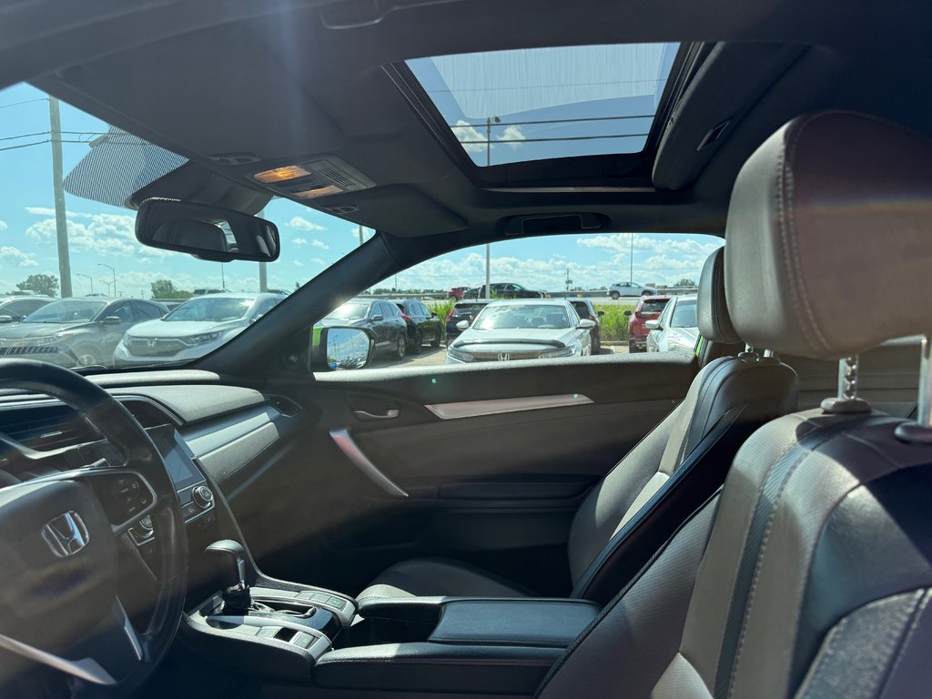 Honda Civic Coupe Touring/TRÈS RARE VERT/14 DOSSIERS ENTRETIENT 2017 à Lachenaie, Québec - 12 - w1024h768px