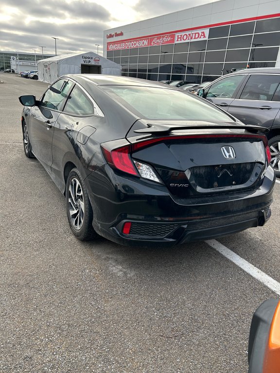 Honda Civic Coupe LX 2018 à , Québec - 2 - w1024h768px