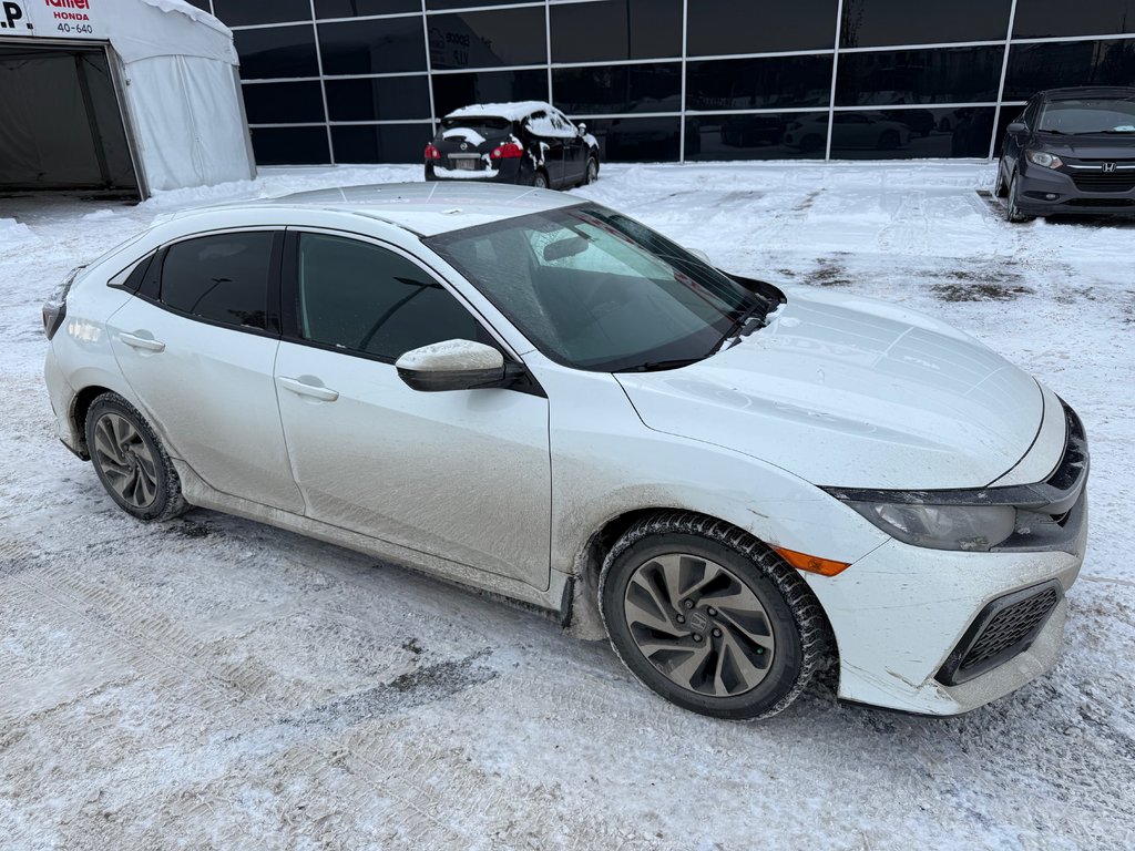Honda Civic Hatchback LX 2017 à Lachenaie, Québec - 9 - w1024h768px