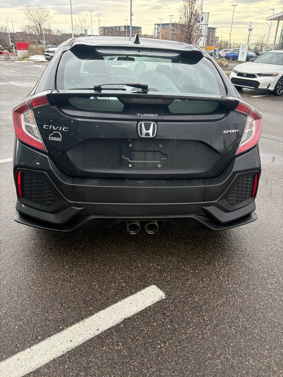 2017 Honda Civic Hatchback Sport in Lachenaie, Quebec - 9 - w1024h768px