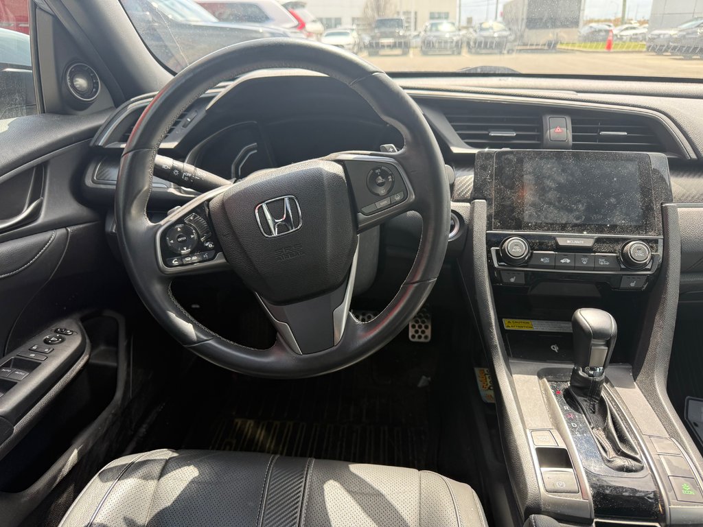 2017 Honda Civic Hatchback Sport Touring in Lachenaie, Quebec - 11 - w1024h768px