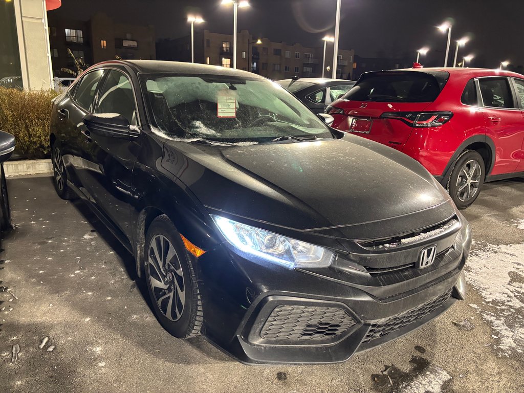 Honda Civic Hatchback LX 2018 à Montréal, Québec - 2 - w1024h768px