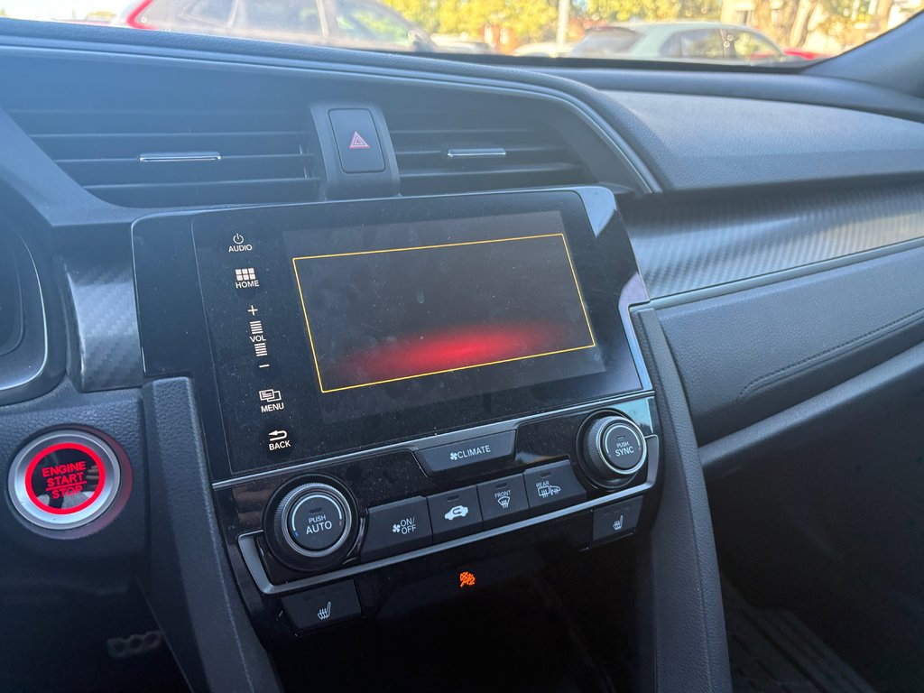 2018 Honda Civic Hatchback Sport 41 000 KM!!!!!  Manuelle in Montreal, Quebec - 11 - w1024h768px