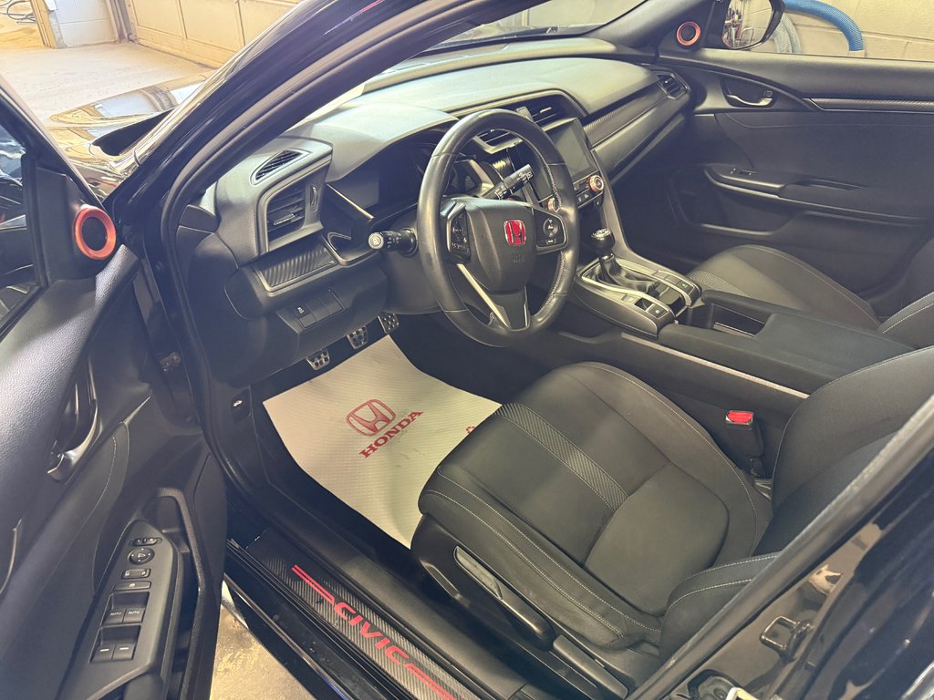 2018 Honda Civic Hatchback Sport in Lachenaie, Quebec - 7 - w1024h768px