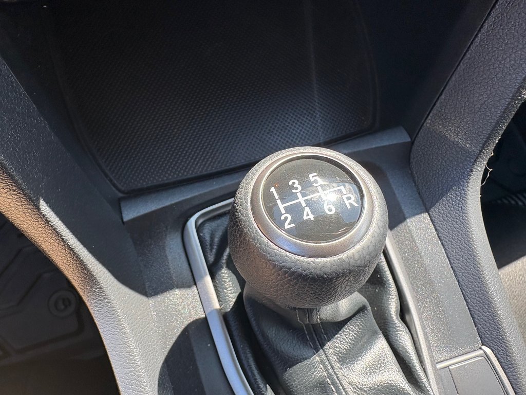 2019 Honda Civic Hatchback LX 5 PORTES 36 000 KM in , Quebec - 11 - w1024h768px
