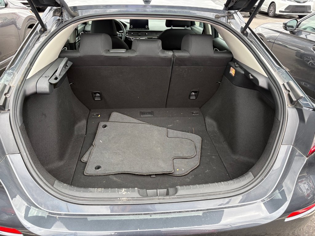 Honda Civic Hatchback LX 2022 à , Québec - 10 - w1024h768px
