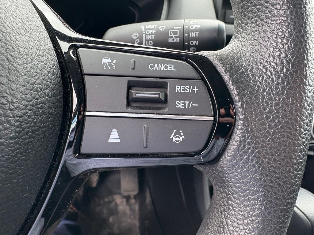 Honda Civic Hatchback LX 2022 à , Québec - 6 - w1024h768px