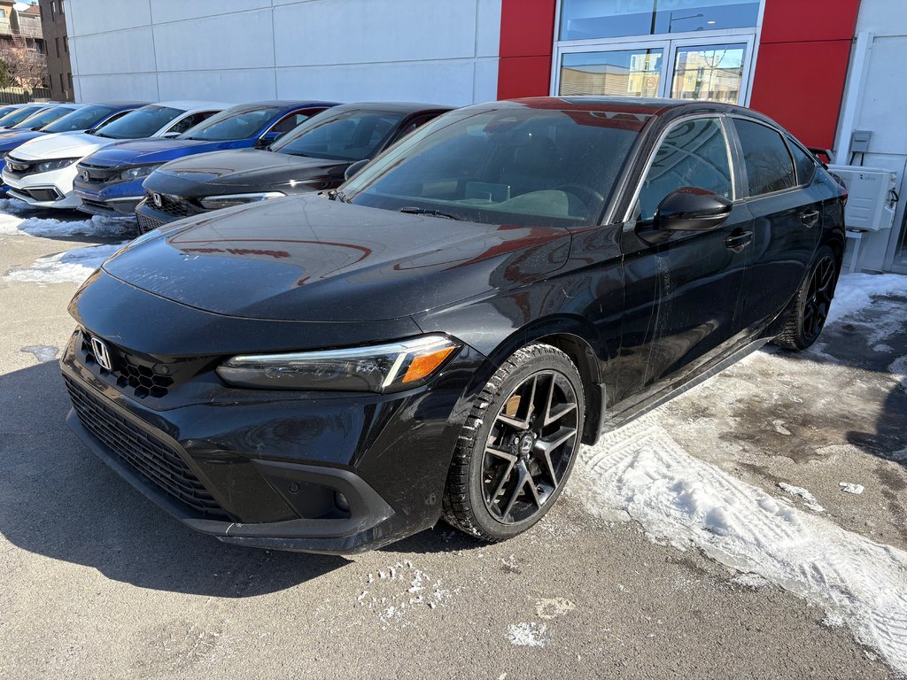 Honda Civic Hatchback Sport Touring 2023 à Montréal, Québec - 1 - w1024h768px