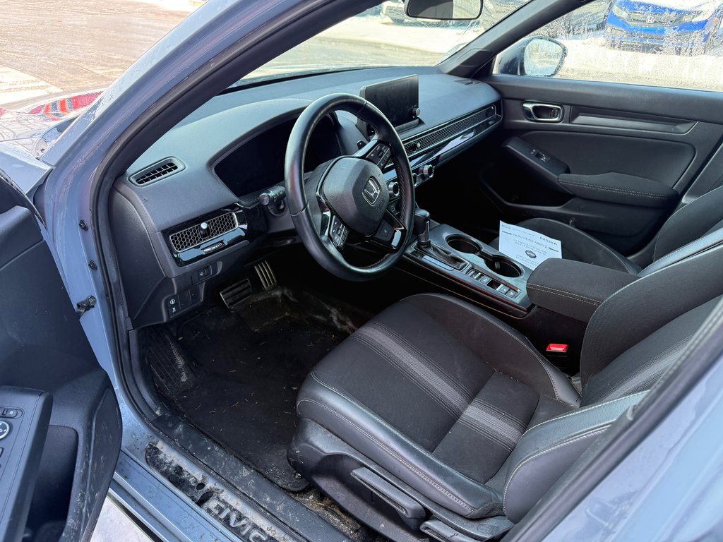 2023 Honda Civic Hatchback SPORT in Lachenaie, Quebec - 11 - w1024h768px