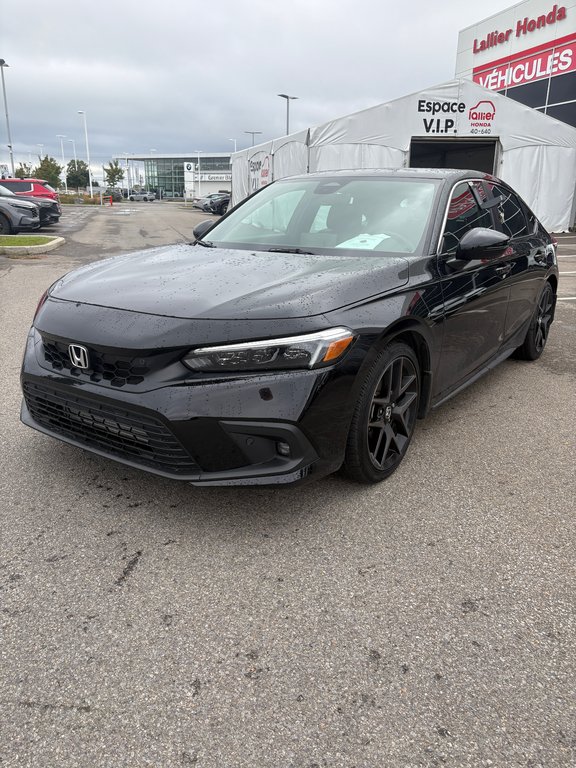Honda Civic Hatchback TOURING 2024 à Lachenaie, Québec - 1 - w1024h768px