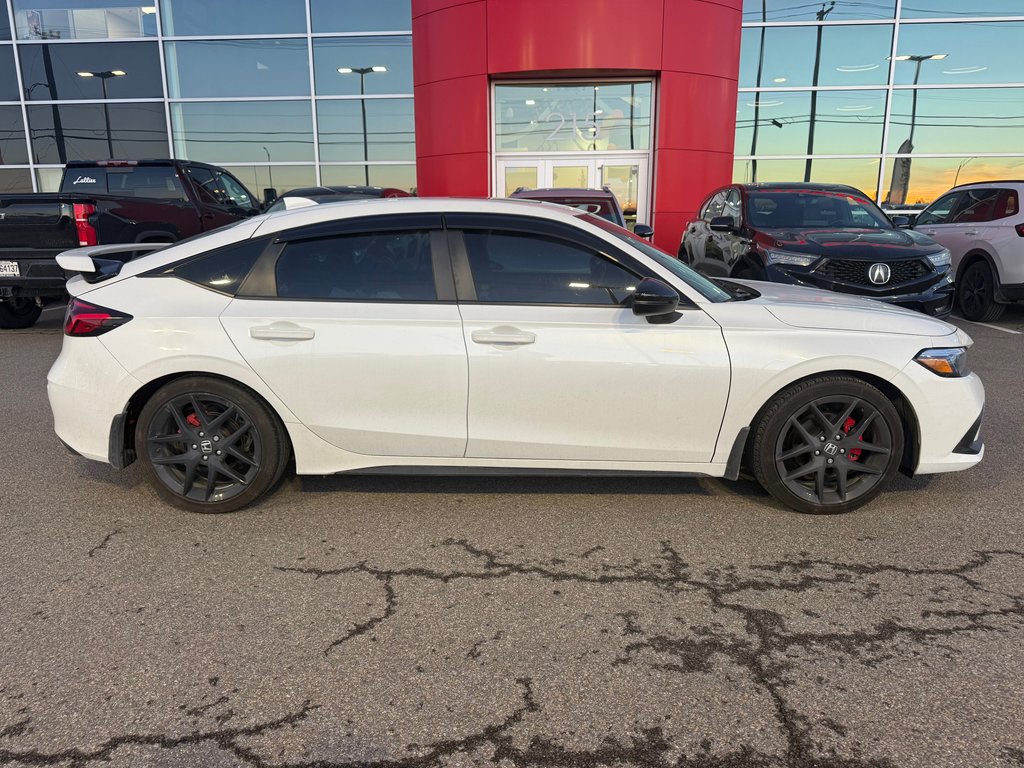 2024 Honda Civic Hatchback SPORT TOURING HPD/EMBLÈME ROUGE in Lachenaie, Quebec - 6 - w1024h768px
