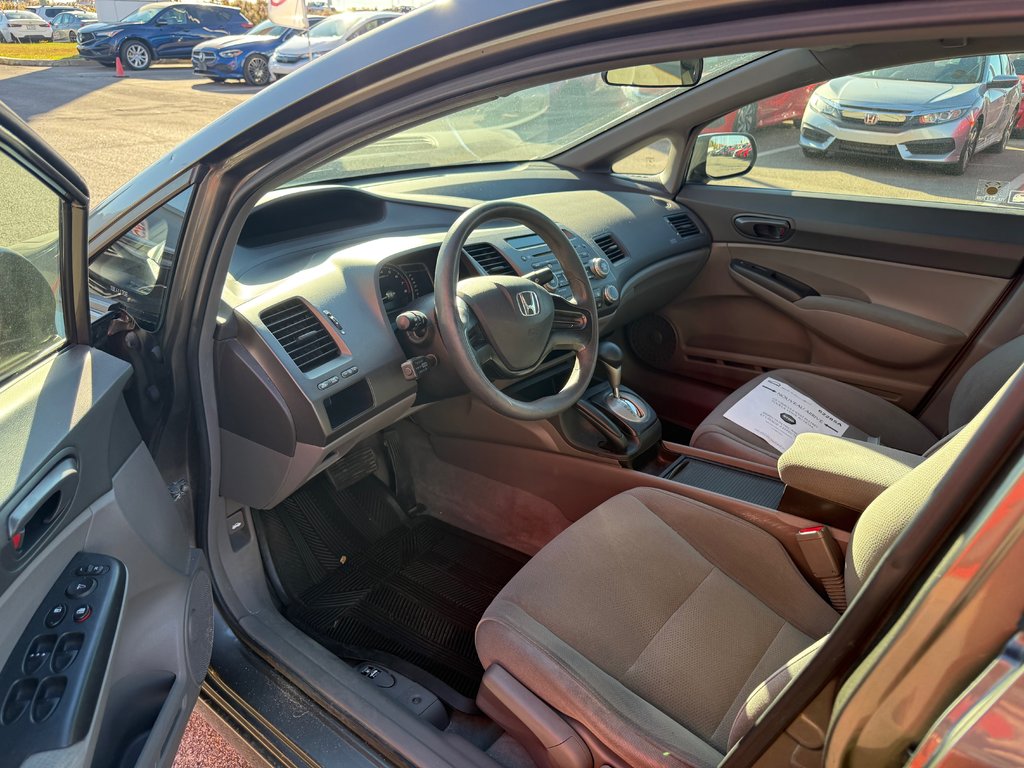 2007 Honda Civic Sdn DX-G in , Quebec - 7 - w1024h768px