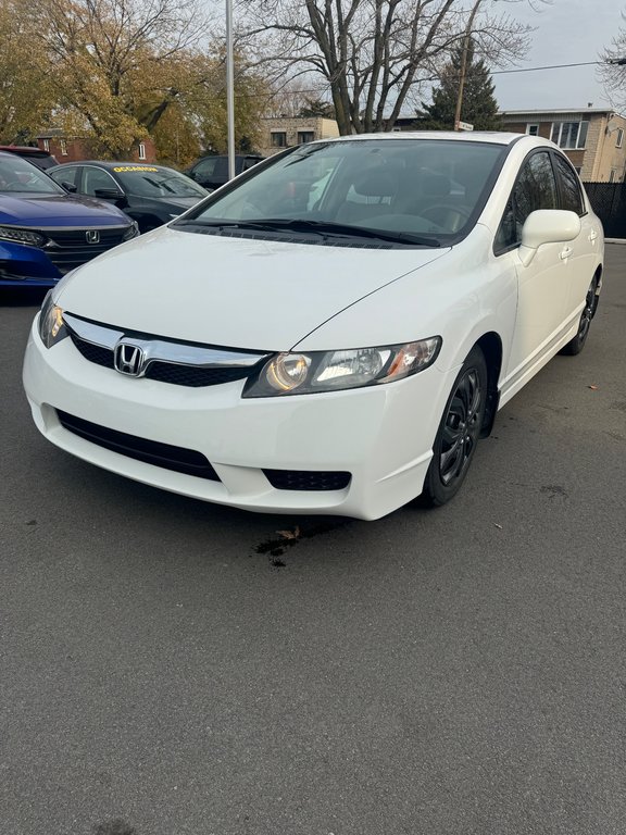 2010  Civic Sdn EX-L en superbe état in Montreal, Quebec - 1 - w1024h768px