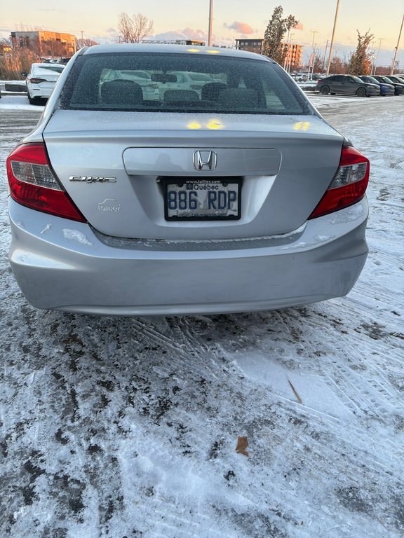 Honda Civic Sdn LX 2012 à , Québec - 7 - w1024h768px