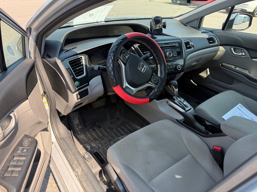 Honda Civic Sdn LX/JAMAIS ACCIDENTÉ 2013 à Montréal, Québec - 9 - w1024h768px