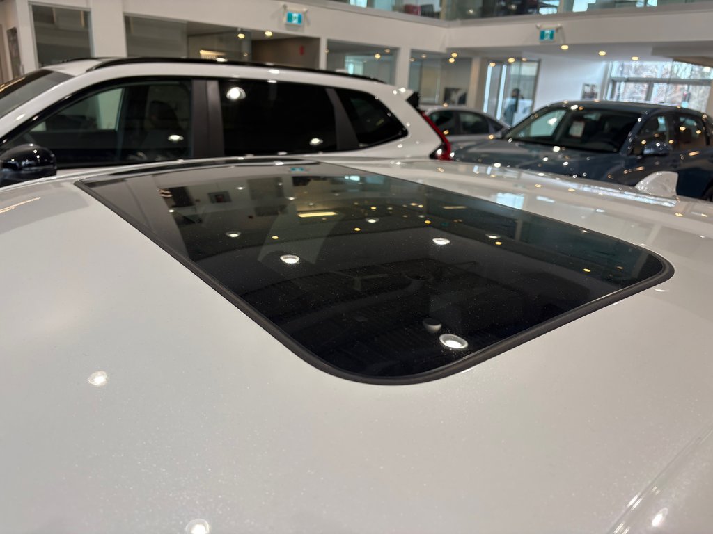 2026 Honda Civic Sedan Hybrid SPORT in Montréal, Quebec - 9 - w1024h768px