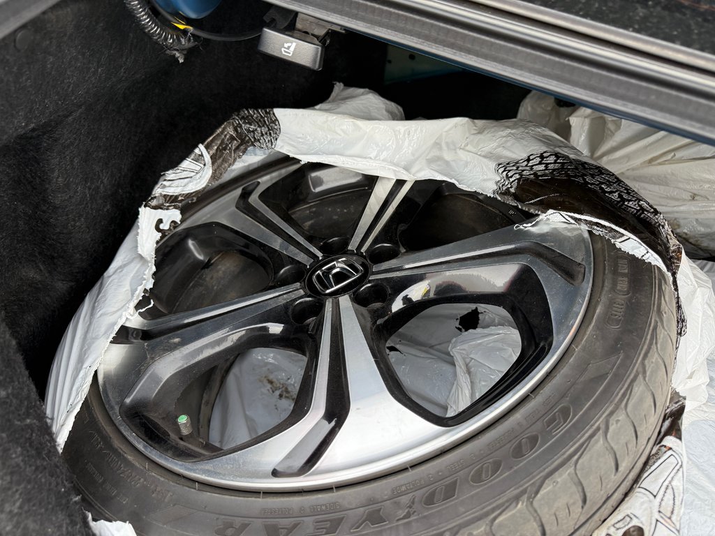 Honda Civic Sedan Si 2014 à Lachenaie, Québec - 8 - w1024h768px