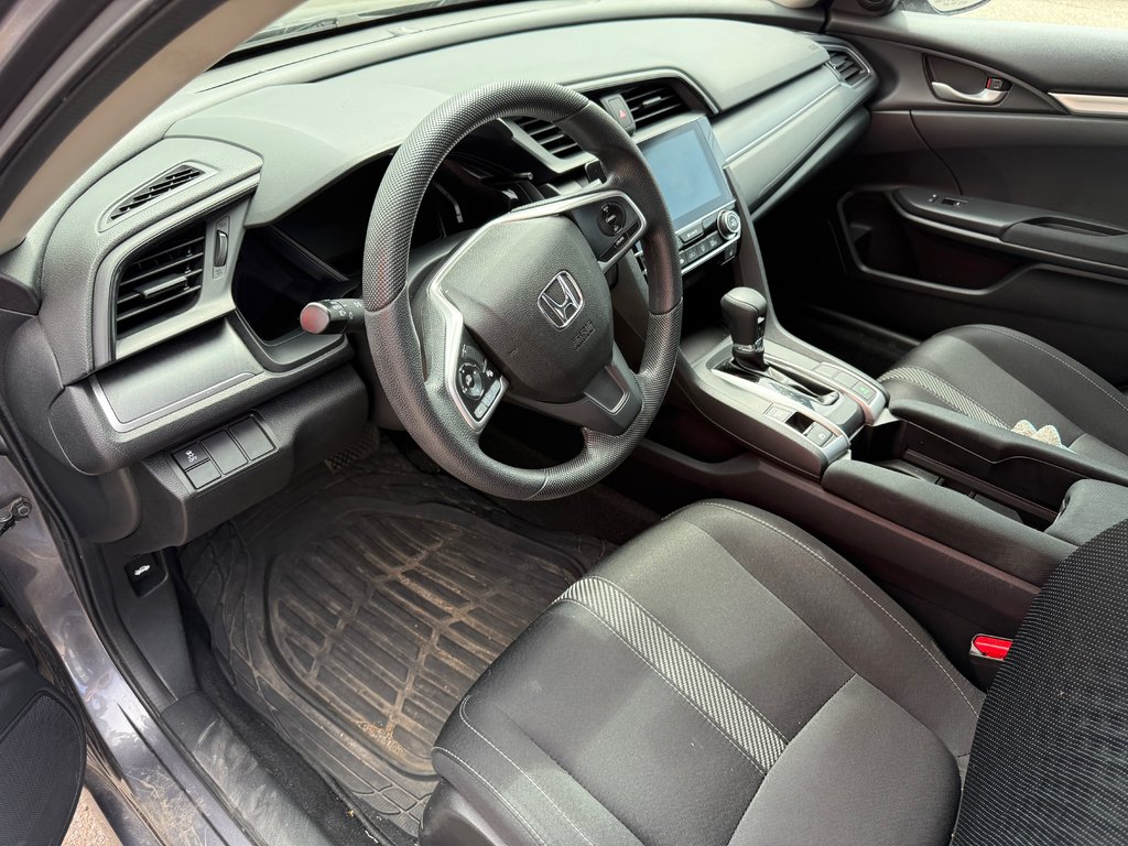 Honda Civic Sedan LX 2016 à Lachenaie, Québec - 6 - w1024h768px