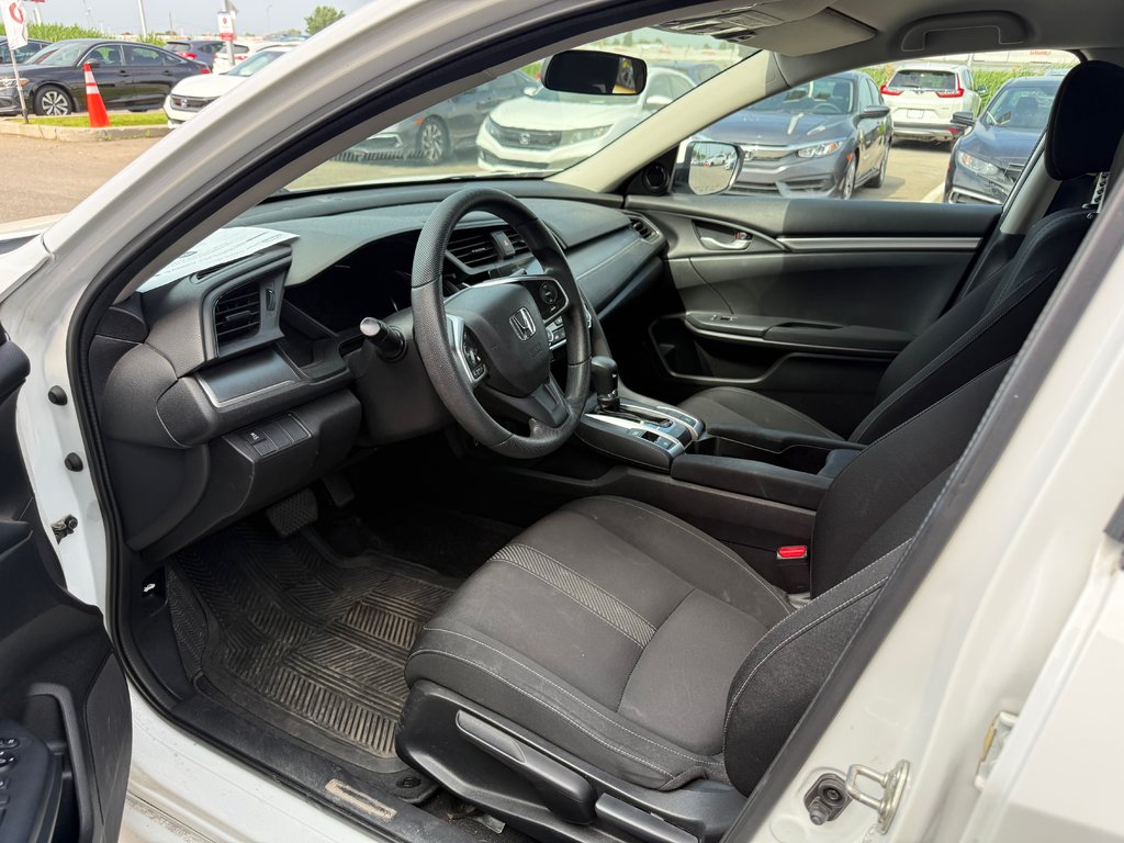 2016 Honda Civic Sedan LX in Lachenaie, Quebec - 7 - w1024h768px
