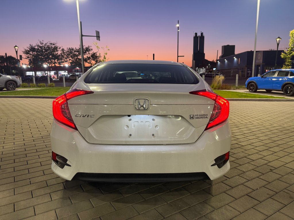Honda Civic Sedan LX 2016 à Montréal, Québec - 5 - w1024h768px