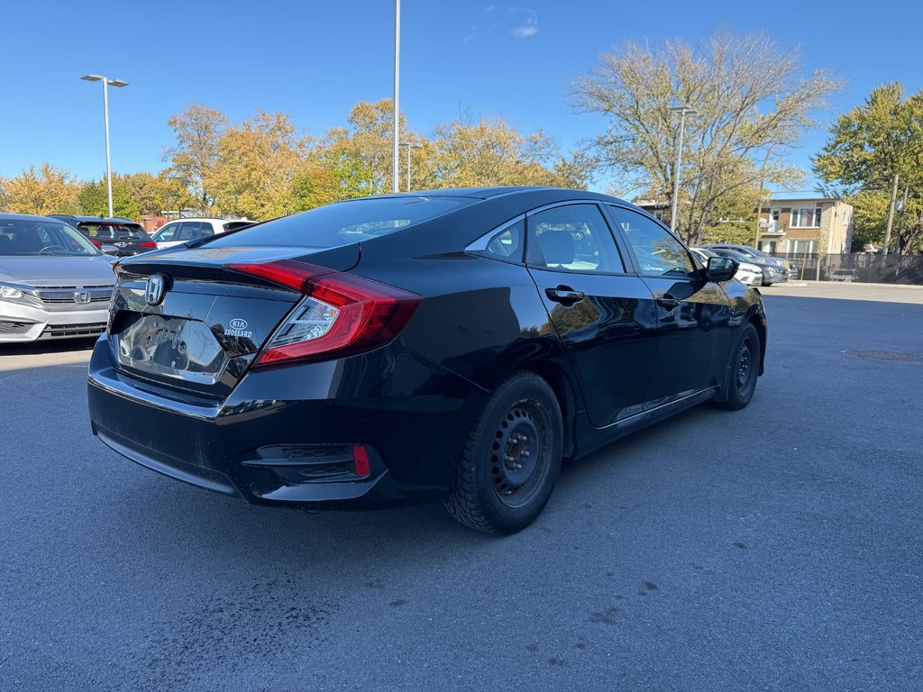 2016 Honda Civic Sedan LX in Montreal, Quebec - 4 - w1024h768px