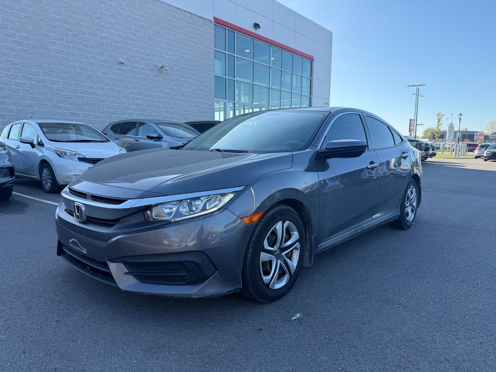 2016 Honda Civic Sedan LX in Montreal, Quebec - 1 - w1024h768px