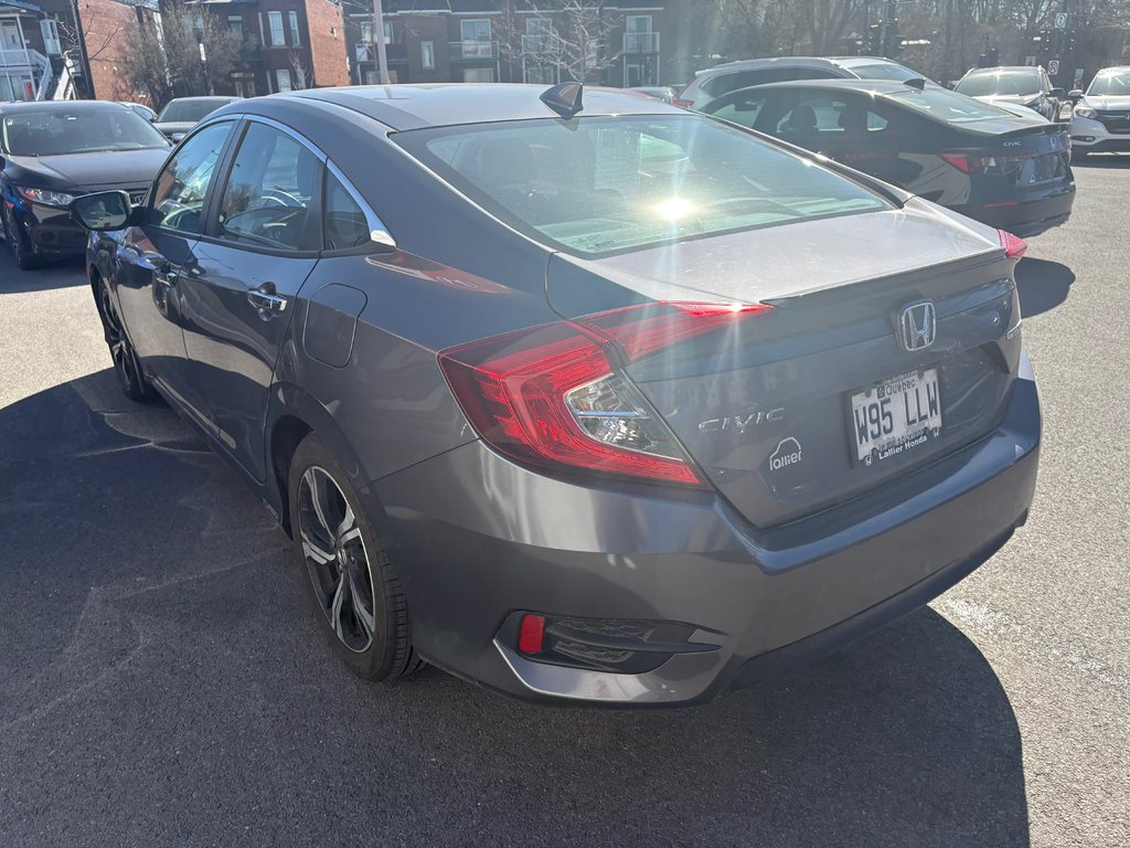 2016 Honda Civic Sedan Touring in Montréal, Quebec - 4 - w1024h768px