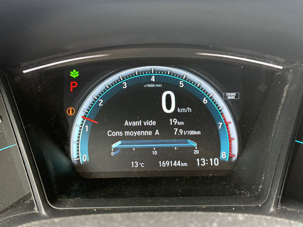 2016 Honda Civic Sedan LX in Montréal, Quebec - 2 - w1024h768px
