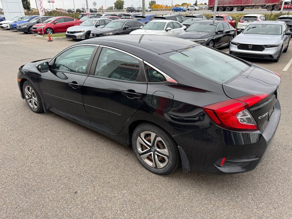 Honda Civic Sedan LX/BAS KILOMÉTRAGES 2016 à Lachenaie, Québec - 3 - w1024h768px