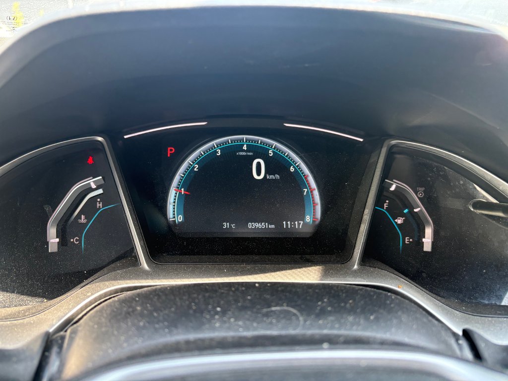 2017 Honda Civic Touring 40 000 km in Montreal, Quebec - 8 - w1024h768px