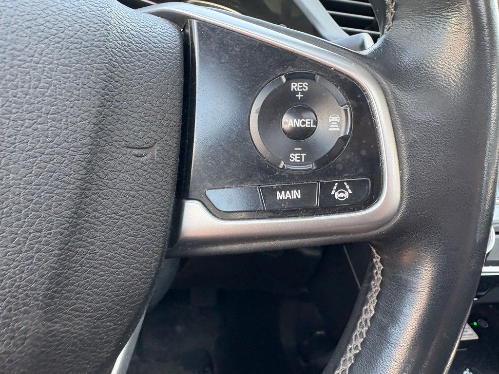 2017 Honda Civic Touring 40 000 km in Montreal, Quebec - 6 - w1024h768px