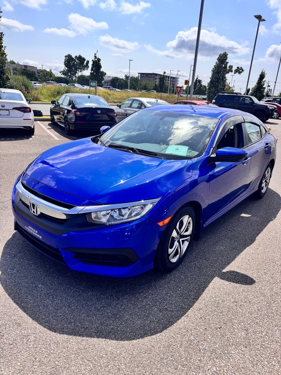2017 Honda Civic Sedan LX in Lachenaie, Quebec - 1 - w1024h768px