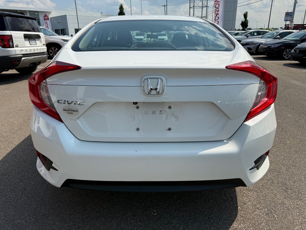 Honda Civic Sedan EX 2017 à , Québec - 3 - w1024h768px