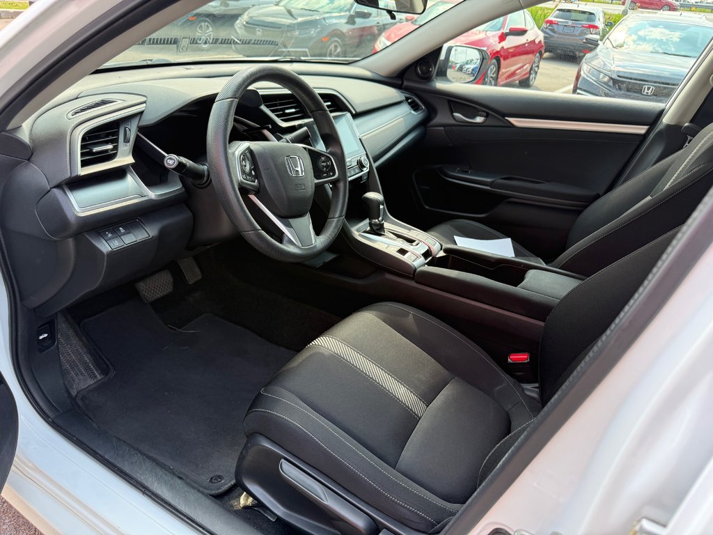 Honda Civic Sedan EX 2017 à , Québec - 7 - w1024h768px