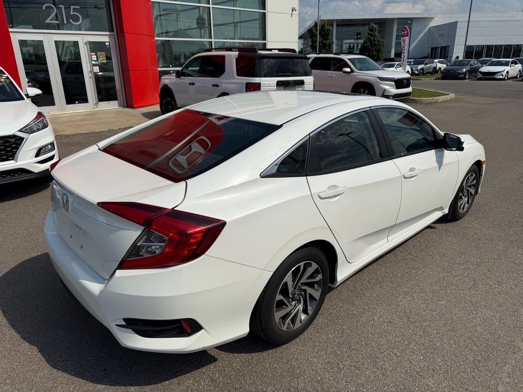 Honda Civic Sedan EX 2017 à , Québec - 4 - w1024h768px