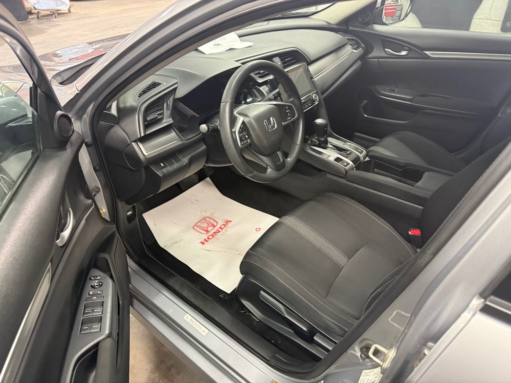 2017 Honda Civic Sedan LX in Lachenaie, Quebec - 11 - w1024h768px