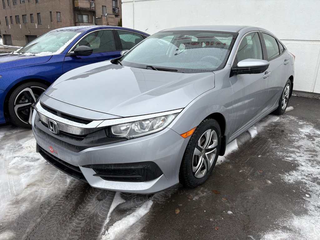 2017 Honda Civic Sedan LX in Montréal, Quebec - 1 - w1024h768px