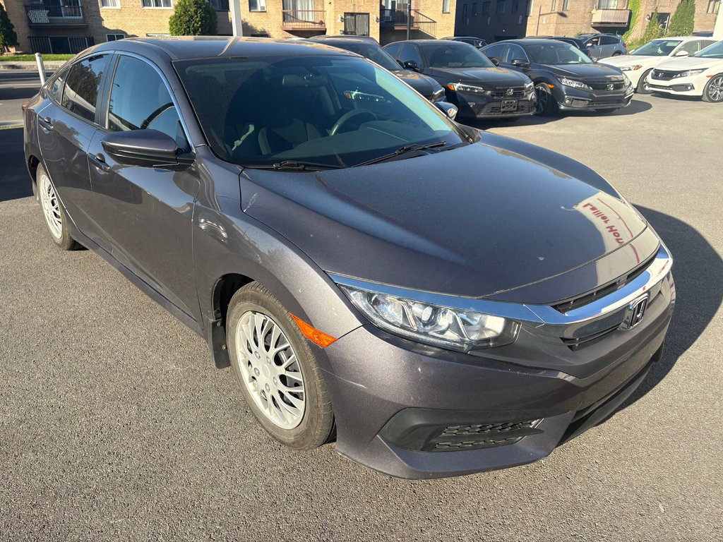 2017 Honda Civic Sedan LX in Montréal, Quebec - 2 - w1024h768px