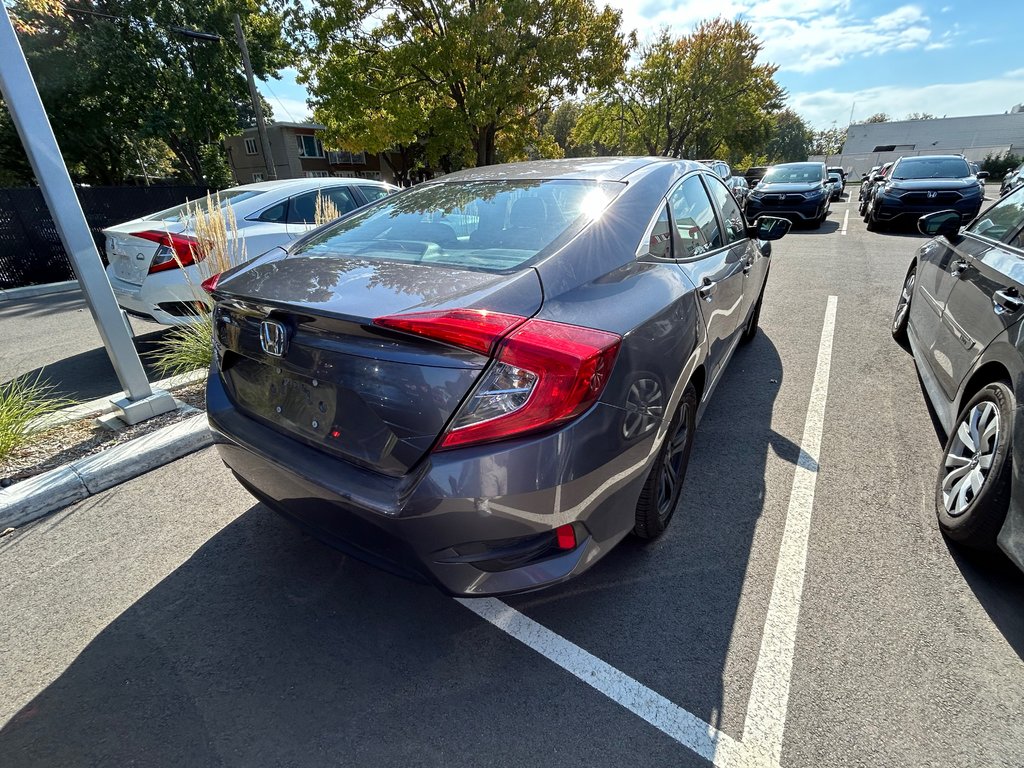 Civic Sedan LX AUTOMATIQUE MAGS 2018 à Montréal, Québec - 3 - w1024h768px