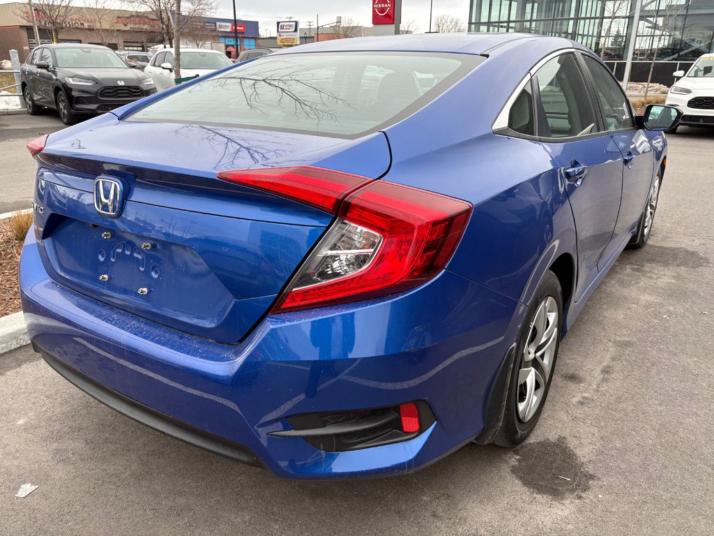 2018 Honda Civic Sedan LX in Montreal, Quebec - 9 - w1024h768px