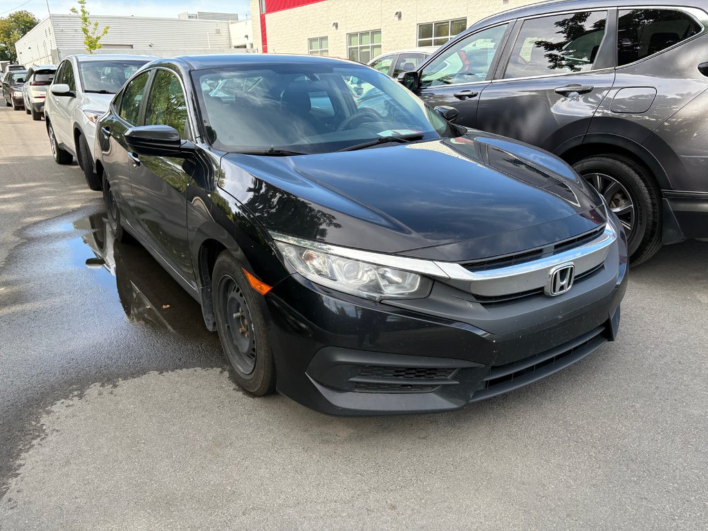 Honda Civic Sedan LX ENTRETIENS ICI-MÊME 2018 à , Québec - 4 - w1024h768px