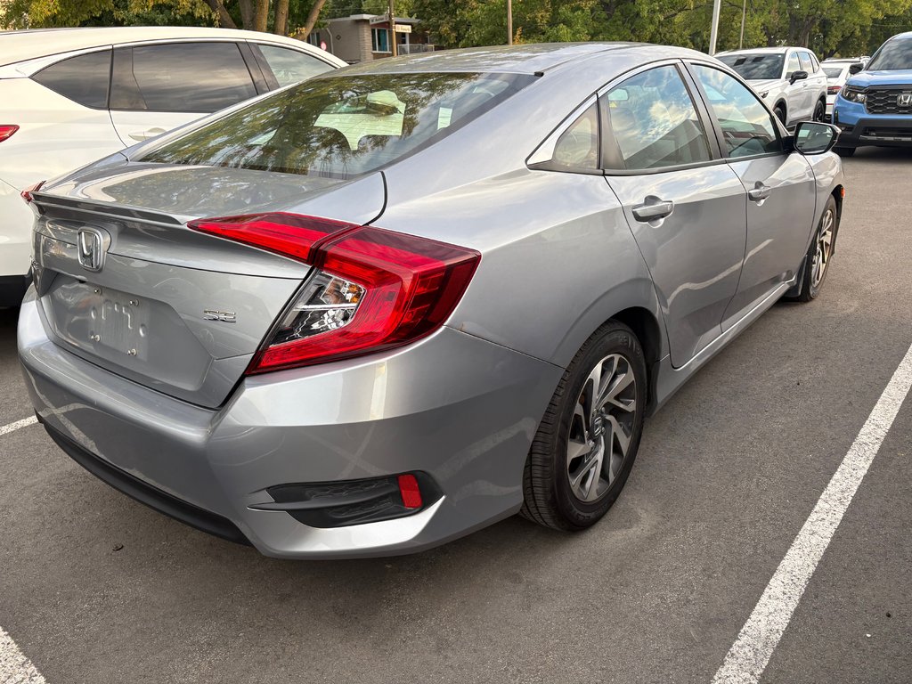2018 Honda Civic Sedan SE MAGS ET DEMARREUR in Montreal, Quebec - 3 - w1024h768px