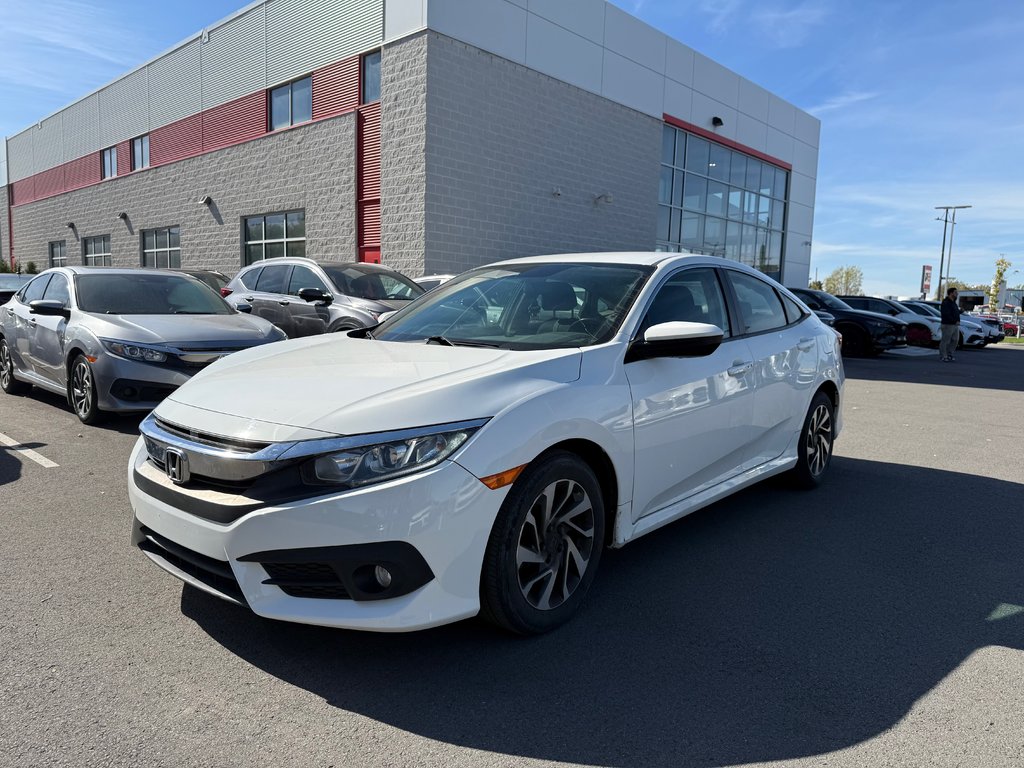 2018 Honda Civic Sedan SE in Montreal, Quebec - 1 - w1024h768px