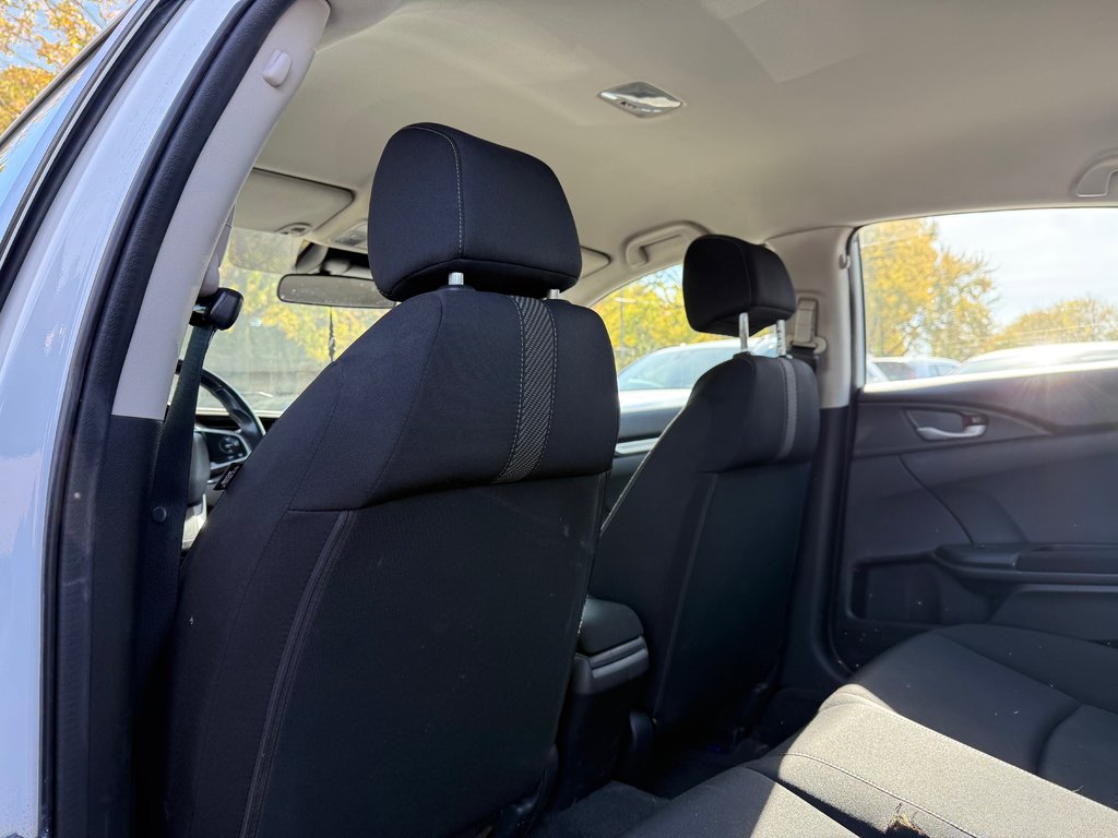 2018 Honda Civic Sedan SE in Montreal, Quebec - 11 - w1024h768px