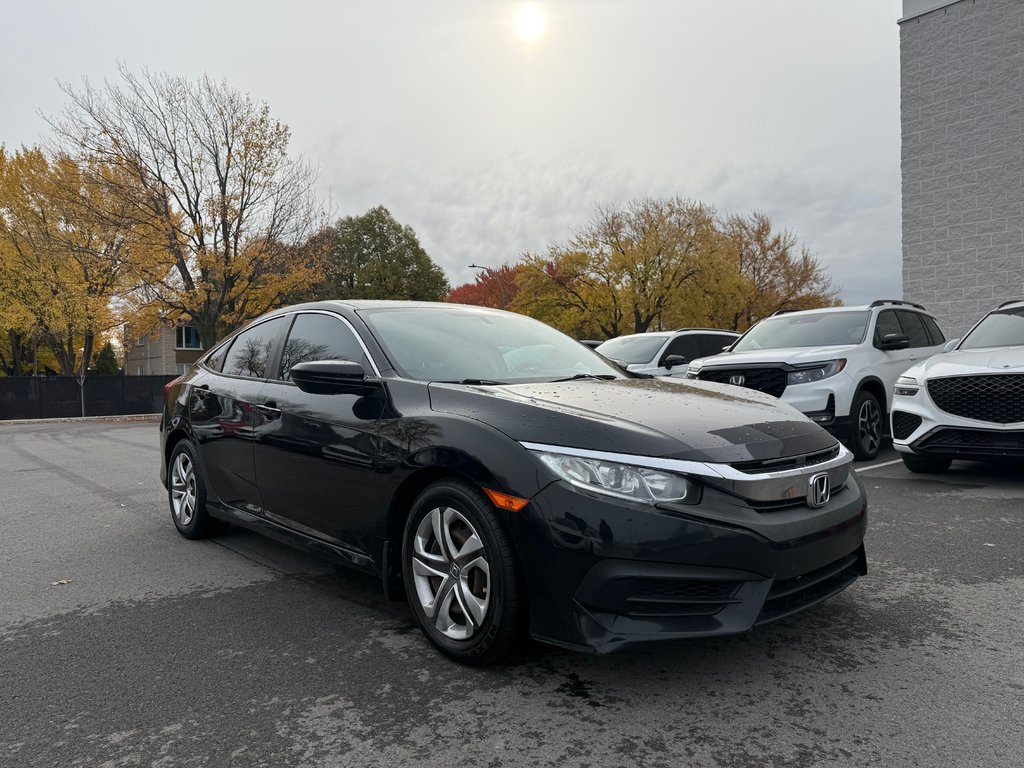 2018 Honda Civic Sedan LX in Montreal, Quebec - 3 - w1024h768px
