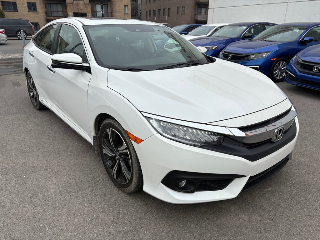 Honda Civic Sedan Touring 2018 à Montréal, Québec - 2 - w1024h768px