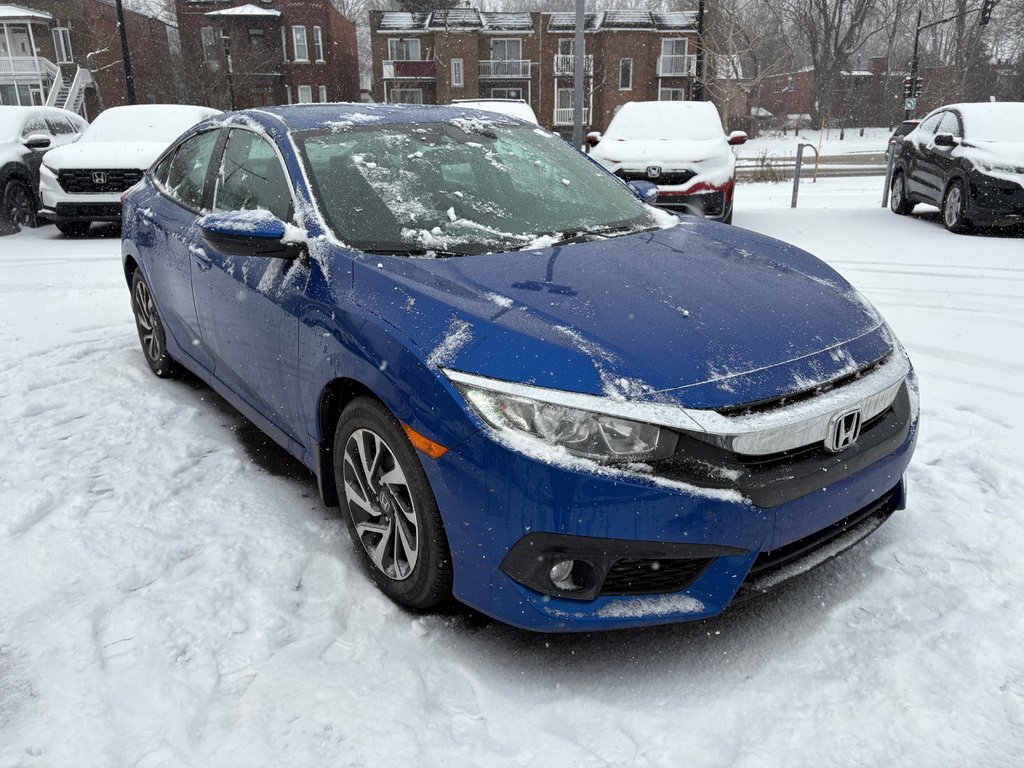 Honda Civic Sedan SE 2018 à Montréal, Québec - 2 - w1024h768px