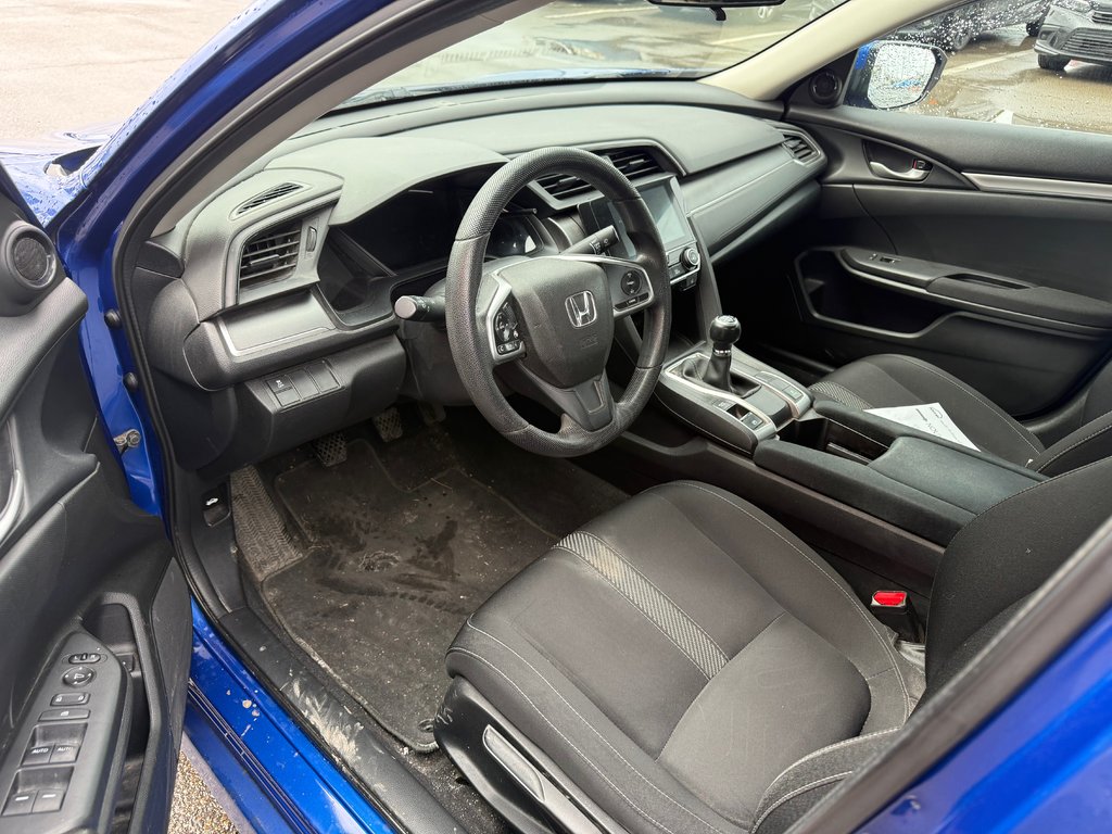 Honda Civic Sedan LX 2018 à Lachenaie, Québec - 11 - w1024h768px