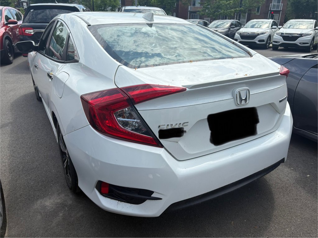 2018 Honda Civic Sedan Touring in Montréal, Quebec - 4 - w1024h768px