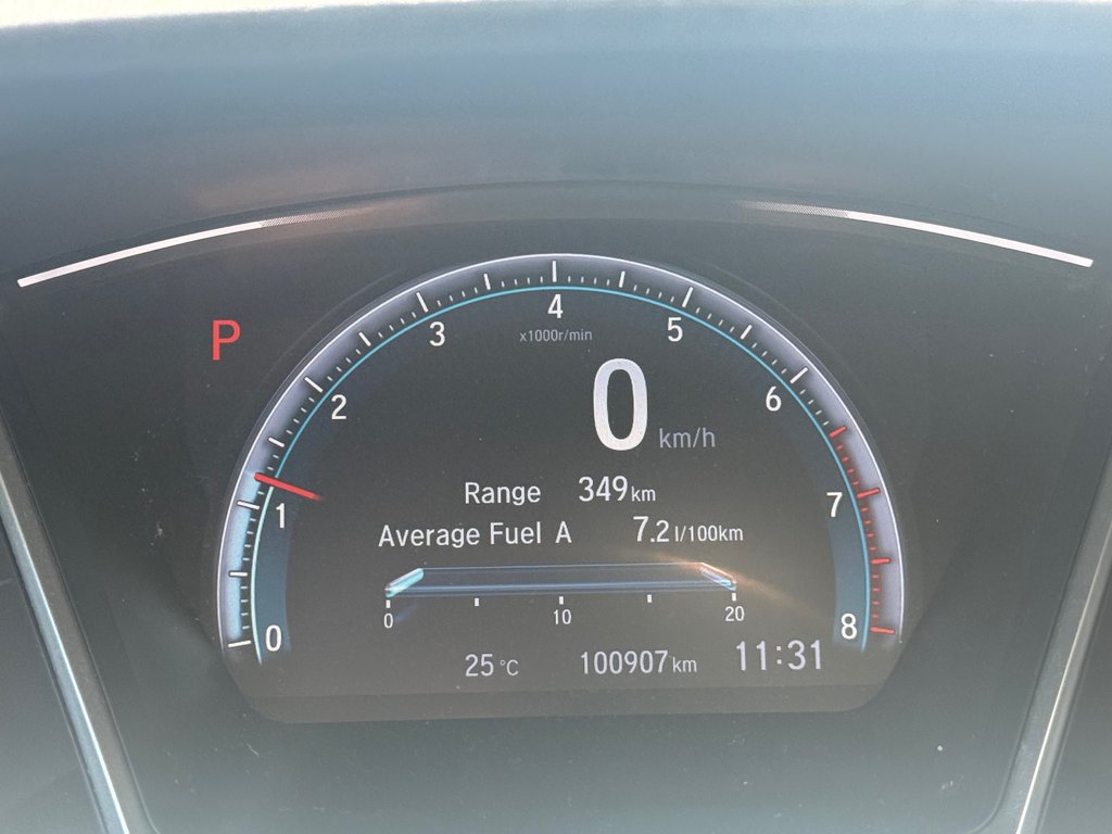 2018 Honda Civic Sedan Touring in Montreal, Quebec - 2 - w1024h768px
